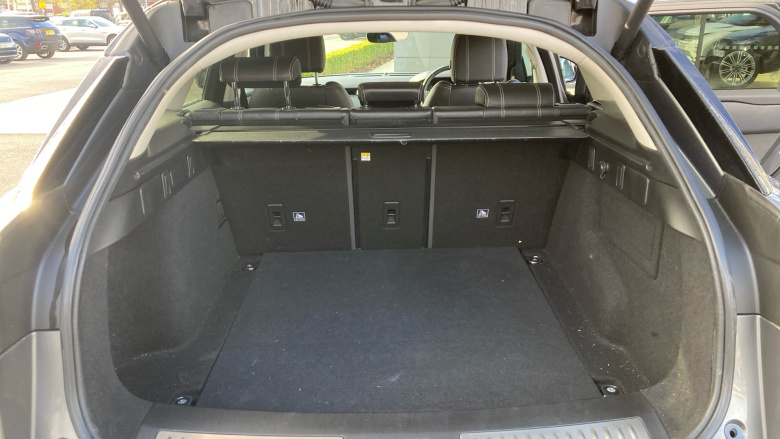 Land Rover Range Rover Velar 2.0 D180 S 5dr Auto Diesel Estate